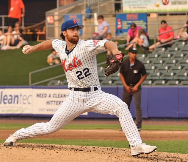Syracuse Mets pitcher Nolan McLean