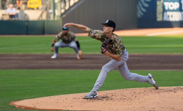Biloxi Shuckers pitcher Jaron DeBerry