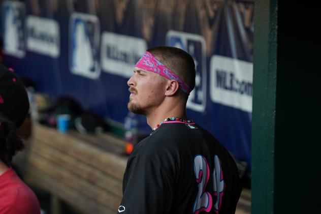 Pensacola Blue Wahoos first baseman Eric Rataczak