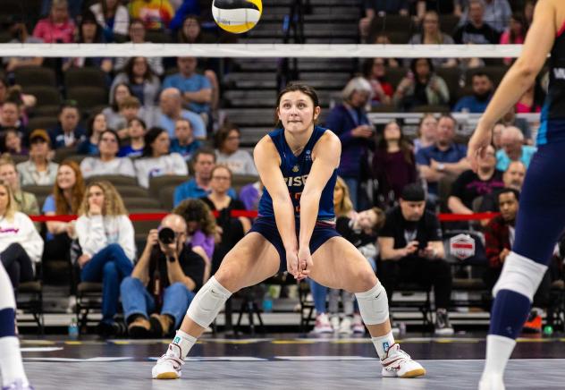 Grand Rapids Rise outside hitter Paige Briggs-Romine