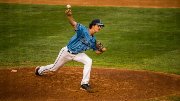 St. Cloud Rox pitcher Ben Smith
