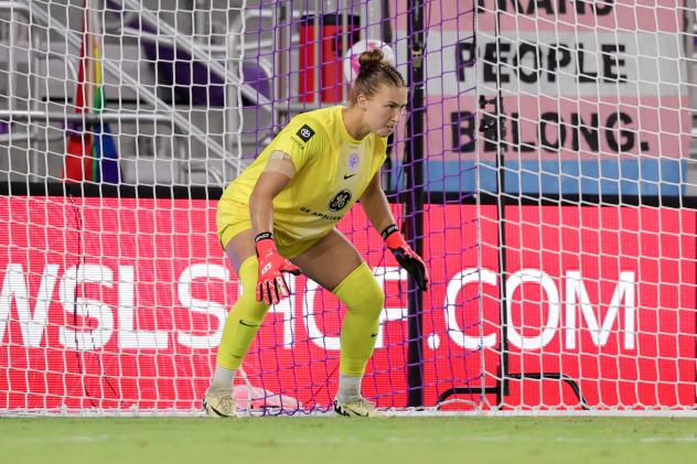 Racing Louisville FC goalkeeper Jordyn Bloomer