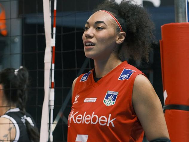 Opposite Hitter Elizabet Inneh