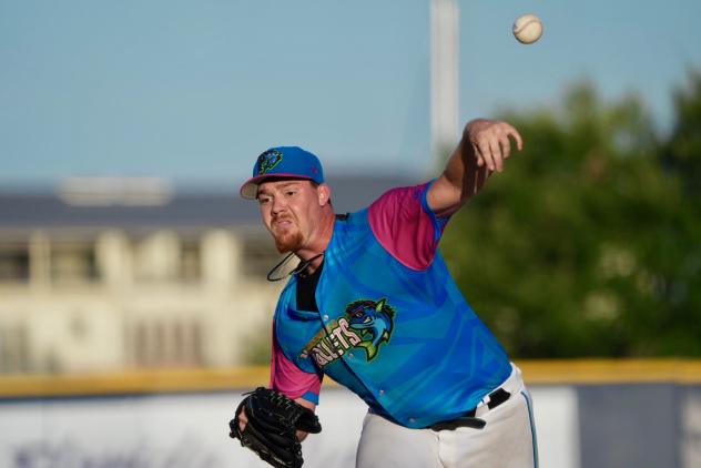 Pensacola Blue Wahoos pitcher Dax Fulton