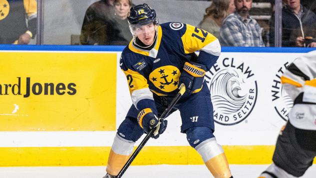 Norfolk Admirals forward Matt Crasa