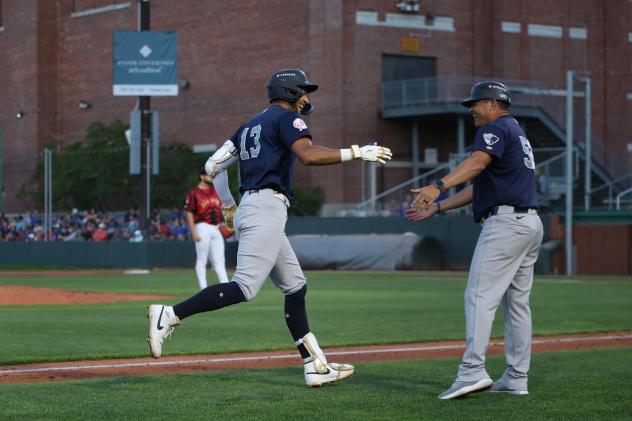 Jake Gatewood of the Somerset Patriots round the bases