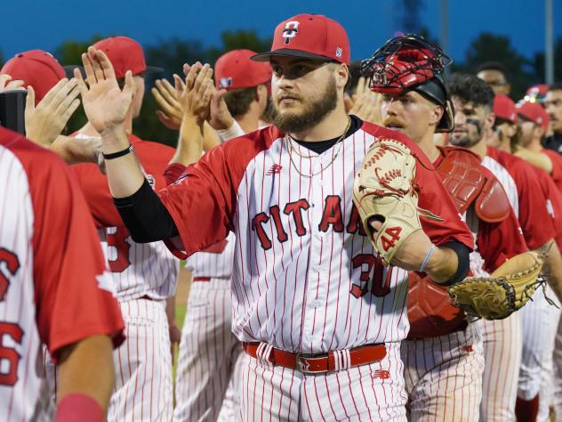 Ottawa Titans pitcher Shane Gray