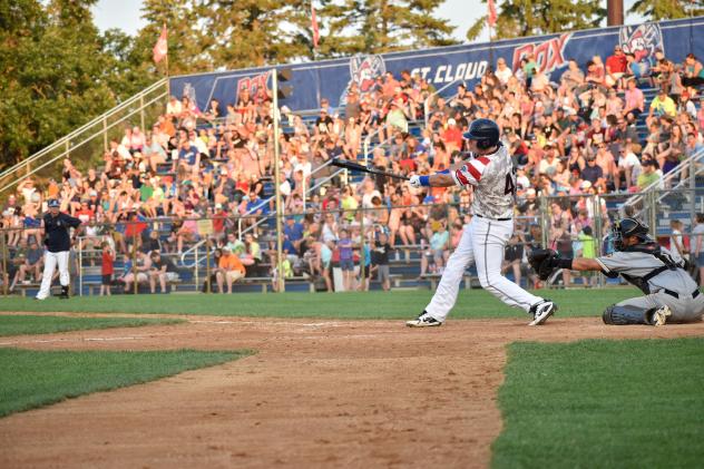 Infielder Bob Seymour with the St. Cloud Rox