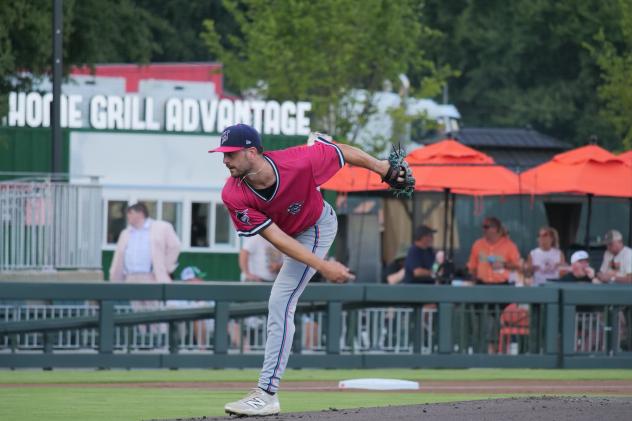 Pensacola Blue Wahoos pitcher Alex Williams