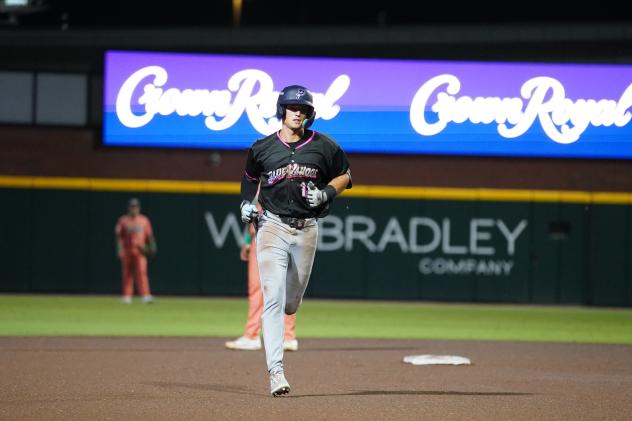 Pensacola Blue Wahoos outfielder Fenwick Trimble rounds the bases