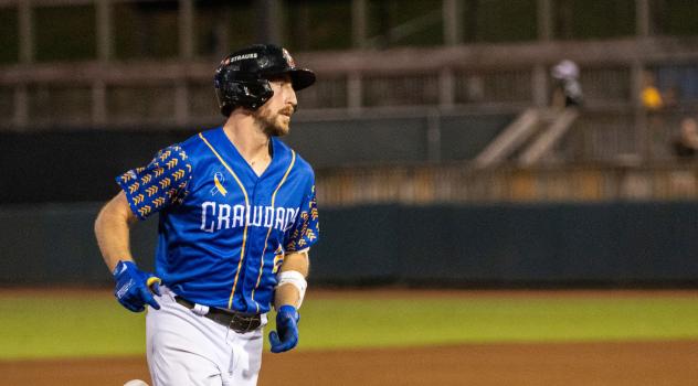 Hickory Crawdads outfielder Paxton Kling