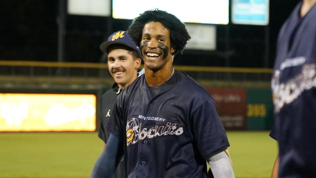 Montgomery Biscuits outfielder Homer Bush Jr.