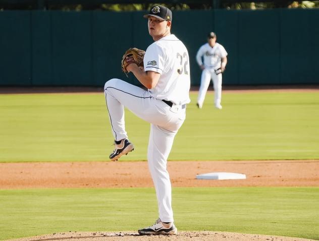 Charleston RiverDogs pitcher Jacob Kmatz
