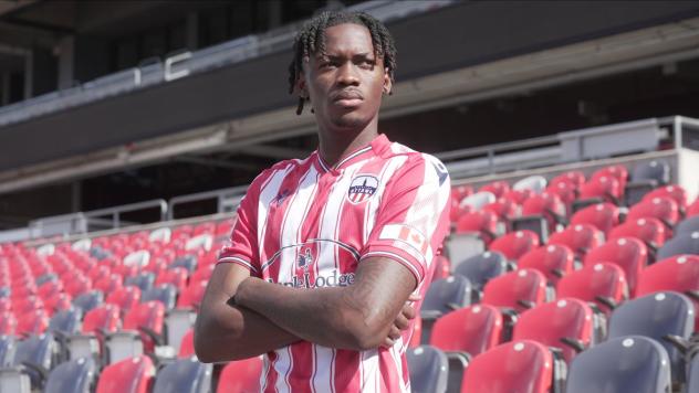 Atlético Ottawa defender Rony Mbomio