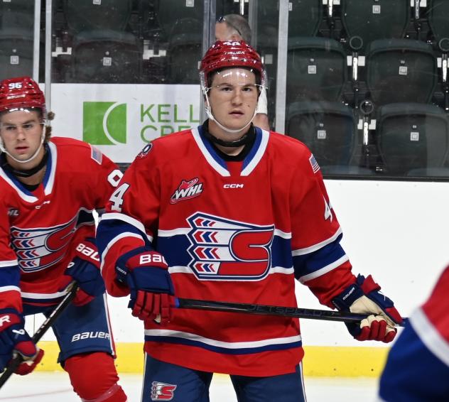 Spokane Chiefs center Ethan Hughes