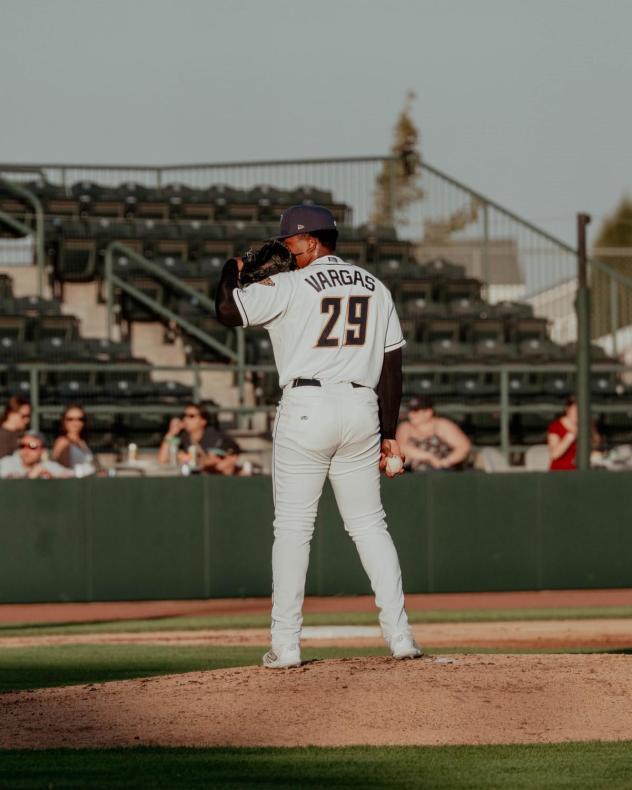 Tri-City Dust Devils pitcher Yeferson Vargas