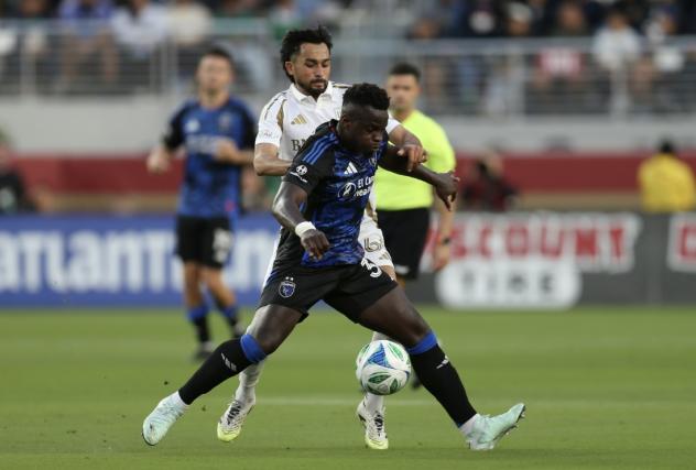 San Jose Earthquakes' Ronaldo Vieira in action