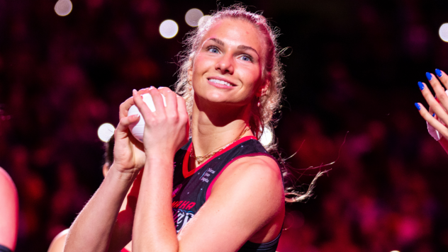 Omaha Supernovas outside hitter Brooke Nuneviller