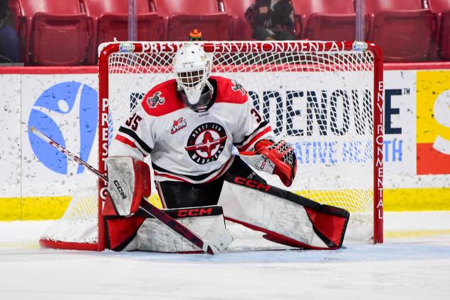 Goaltender Josh Banini with the Moose Jaw Warriors