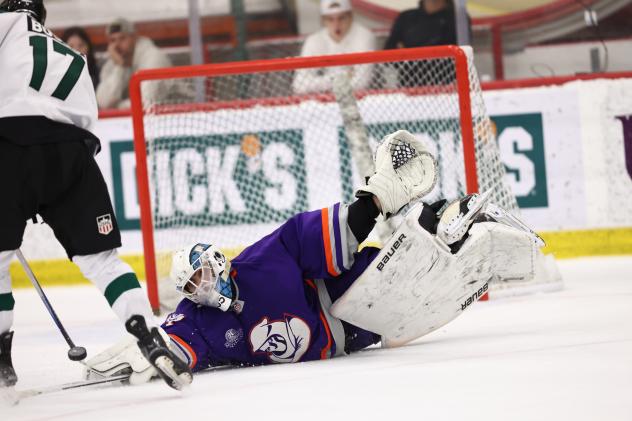 Youngstown Phantoms in action