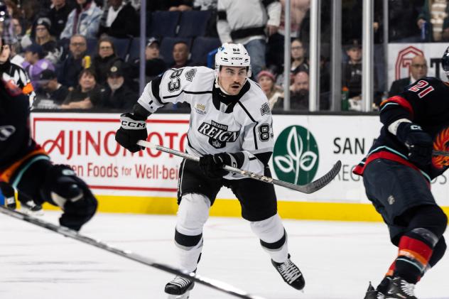 Forward Shawn Element with the Ontario Reign