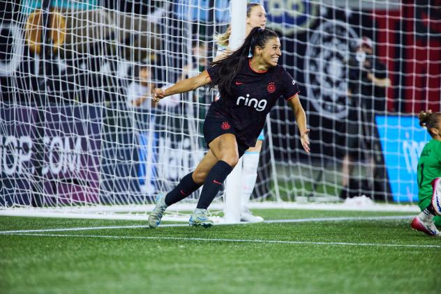 Portland Thorns defender Reyna Reyes