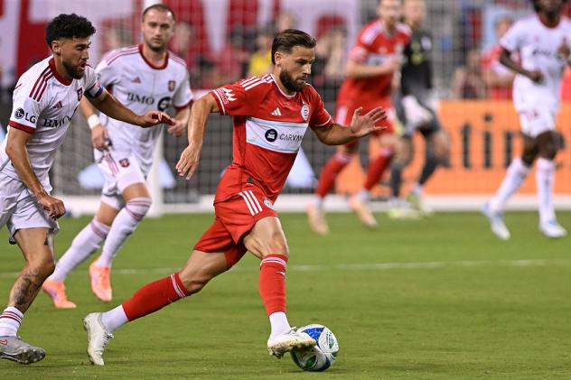 Chicago Fire FC's Philip Zinckernagel in action