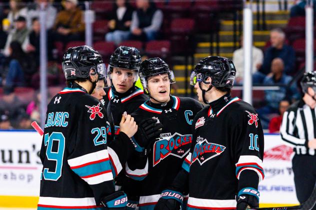 Kelowna Rockets huddle