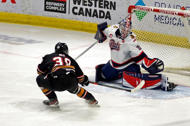 Goaltender Kelton Pyne with the Regina Pats