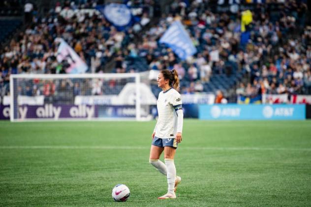 Seattle Reign FC defender Lauren Barnes