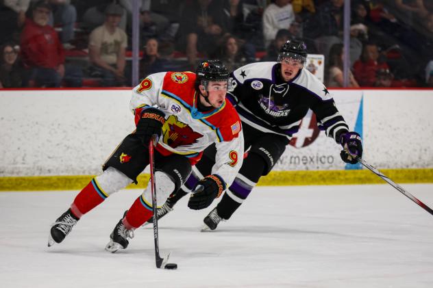 New Mexico Ice Wolves forward Jake Kasay
