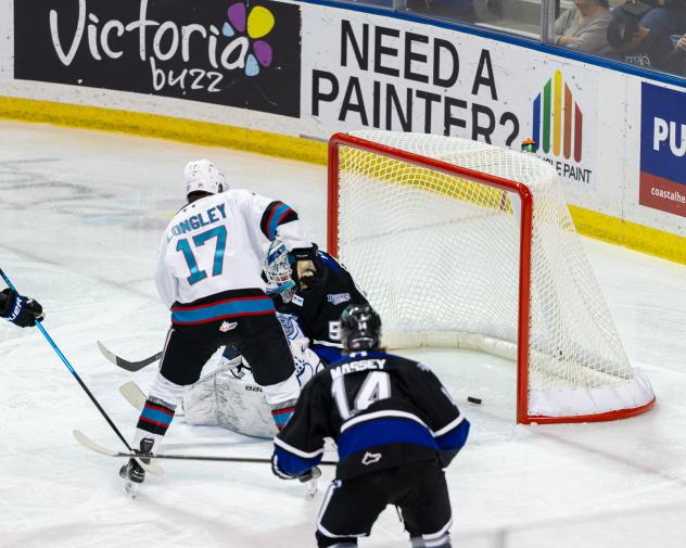 Kelowna Rockets centre Kayden Longley scores vs. the Victoria Royals