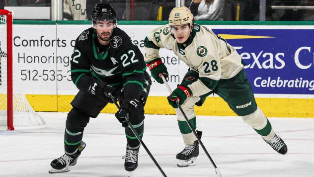 Texas Stars' Kyle Capobianco versus Iowa Wild's Liam Öhgren