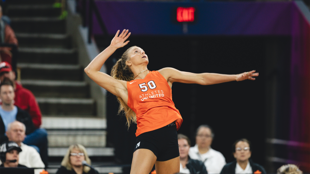 Brooke Nuneviller with Athletes Unlimited