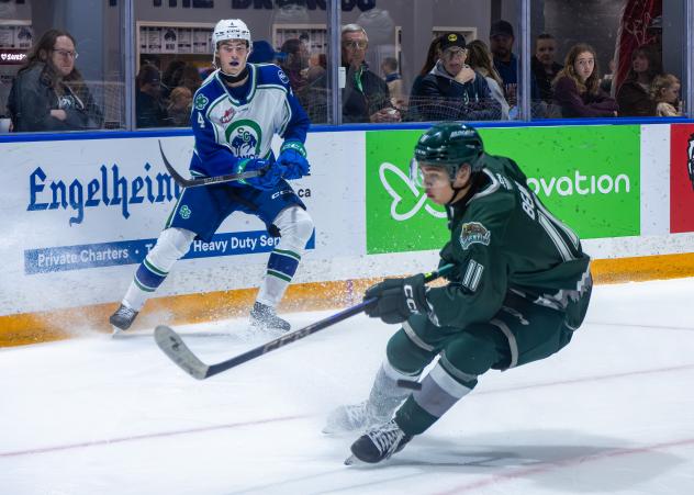 Defenseman Peyton Kettles with the Swift Current Broncos