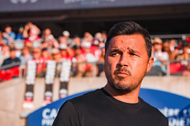 Atlético Ottawa Head Coach Diego Mejía