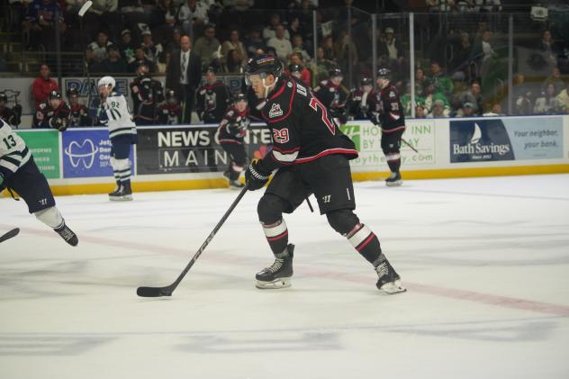 Adirondack Thunder forward Sean Olson