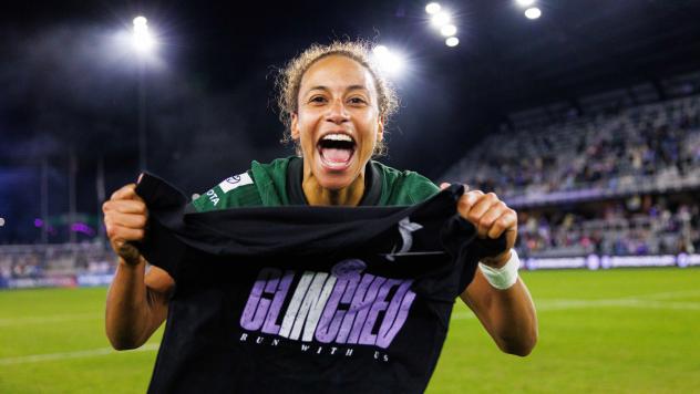 Racing Louisville FC defender Ellie Jean