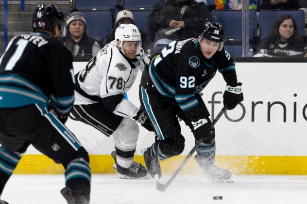 San Jose Barracuda forward Igor Chernyshov (right)