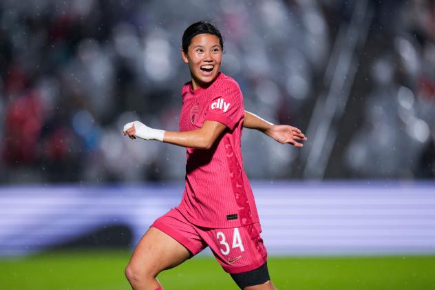 North Carolina Courage midfielder Manaka Matsukubo