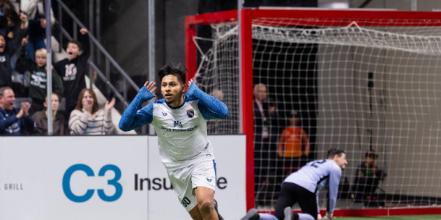 San Diego Sockers midfielder Luiz Morales