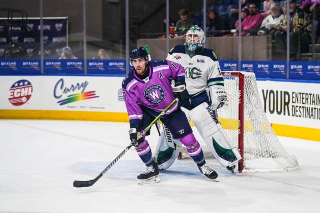Worcester Railers forward Drew Callin vs. the Maine Mariners