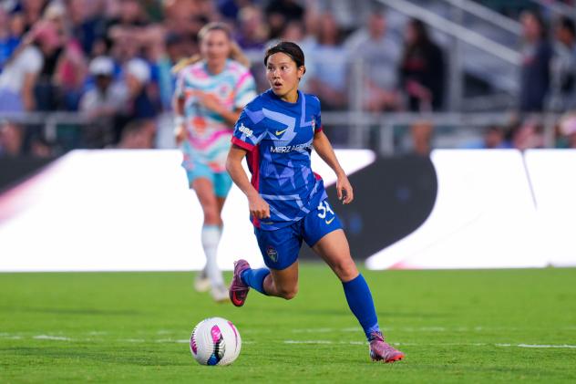 North Carolina Courage midfielder Manaka Matsukubo