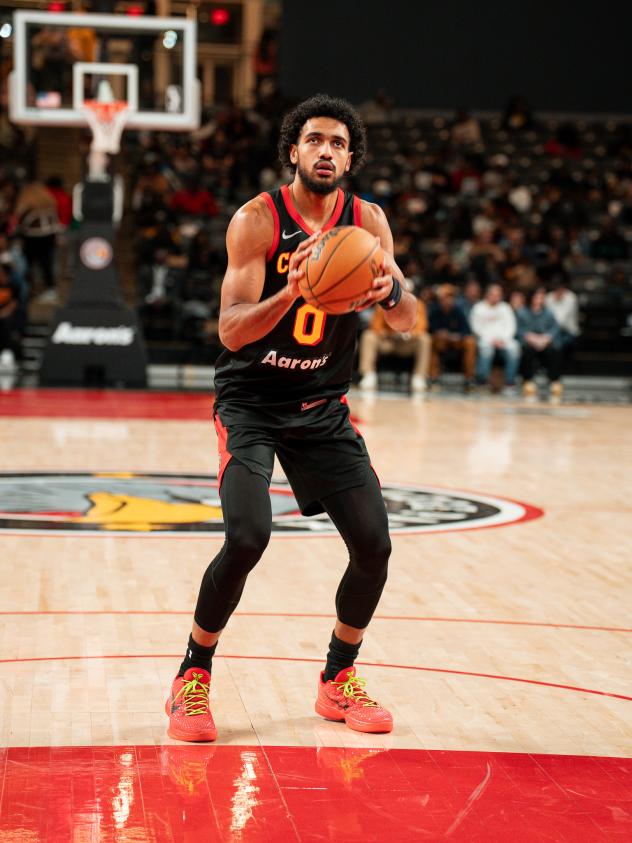 College Park Skyhawks forward Jacob Toppin