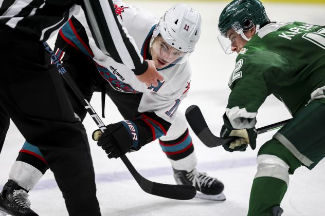 Kelowna Rockets face off with the Everett Silvertips