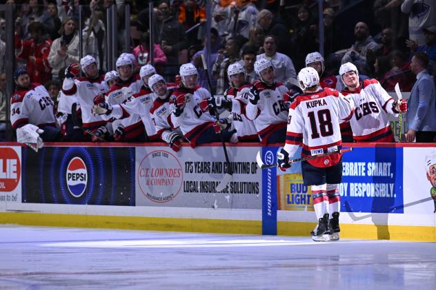 South Carolina Stingrays forward Kyler Kupka along the bench