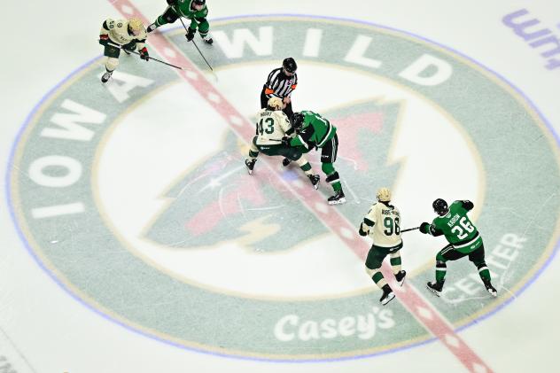 Texas Stars face off with the Iowa Wild