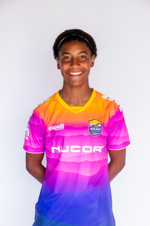 Carolina Ascent FC midfielder B Hylton