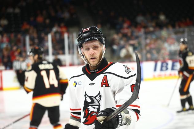 Adirondack Thunder forward Justin Taylor