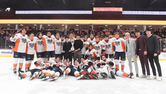 Flint Firebirds pose with the Coors Light I-75 Divide Cup